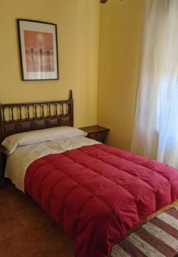 Hostal Casa Chore Hinojosa de Duero Exteriör bild